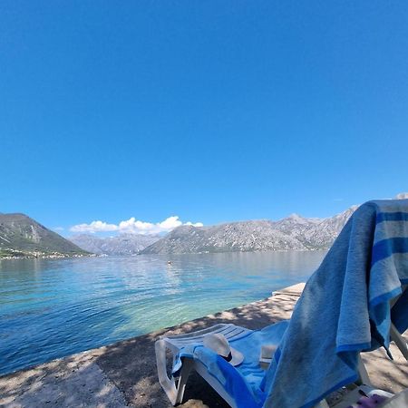 Apartment Jovan2,On The Beach With Free Wi-Fi Kotor Exterior photo